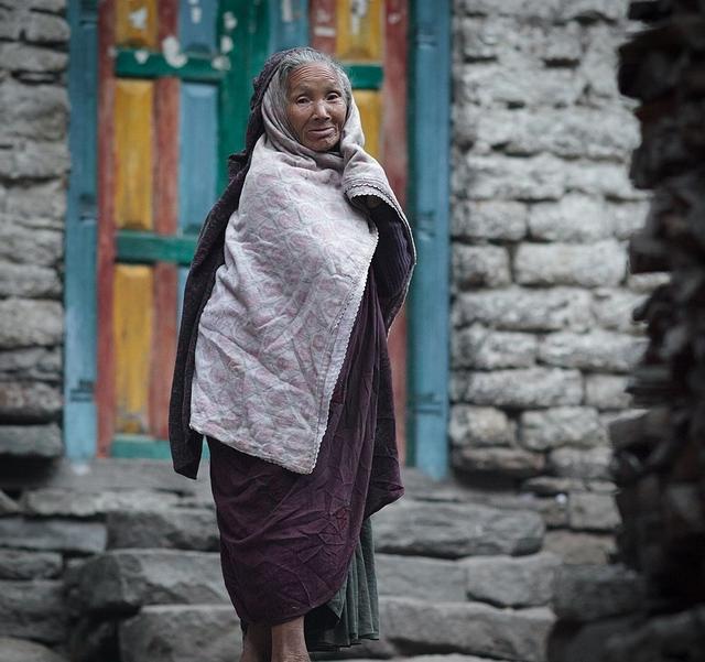 尼泊爾經典徒步路線,馬納斯魯峰大環線MCT雪山徒步攻略