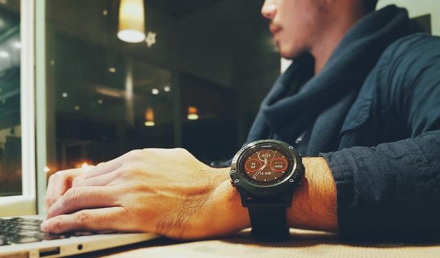 Garmin佳明運(yùn)動手表好用嗎,淺談Fenix 5X運(yùn)動手表的使用評測