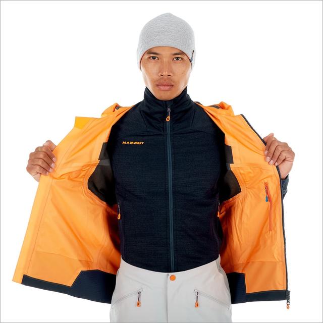 Mammut猛犸象極限沖鋒衣評測,一款經典有實力的防水外套