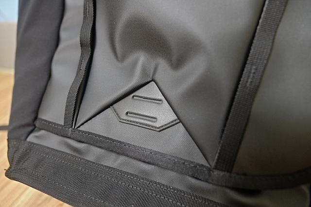 北面(The North Face)雙肩背包開箱曬物