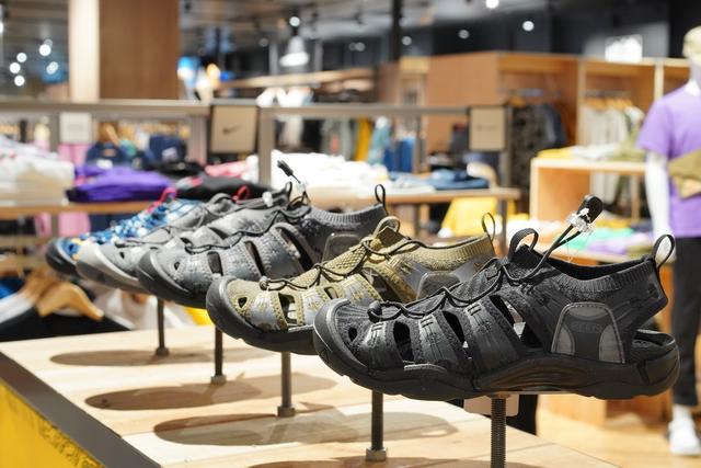 溯溪鞋也能當涼鞋,KEEN(科恩)戶外鞋親身體驗評測