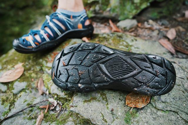 溯溪鞋也能當涼鞋,KEEN(科恩)戶外鞋親身體驗評測
