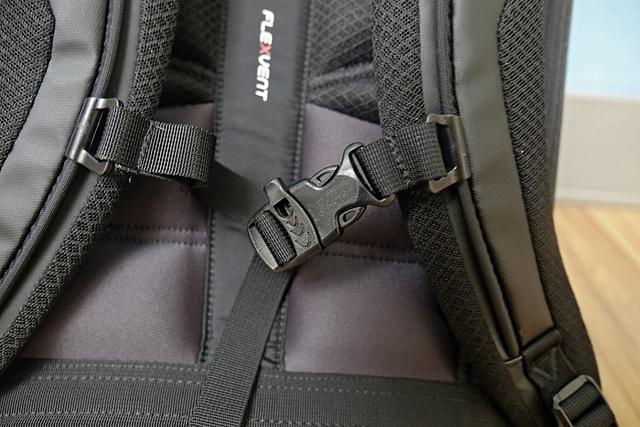 北面(The North Face)雙肩背包開箱曬物