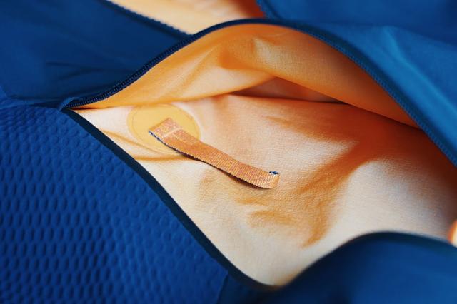 Mammut猛犸象極限沖鋒衣評測,一款經典有實力的防水外套