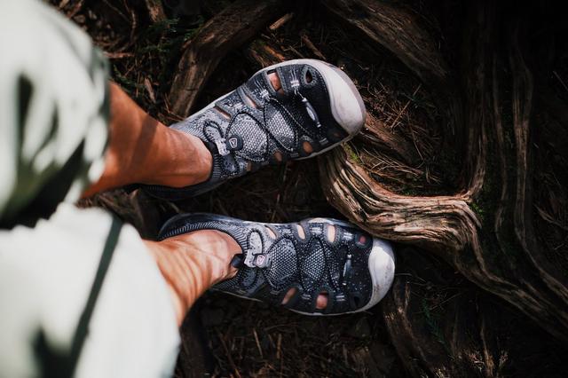 溯溪鞋也能當涼鞋,KEEN(科恩)戶外鞋親身體驗評測