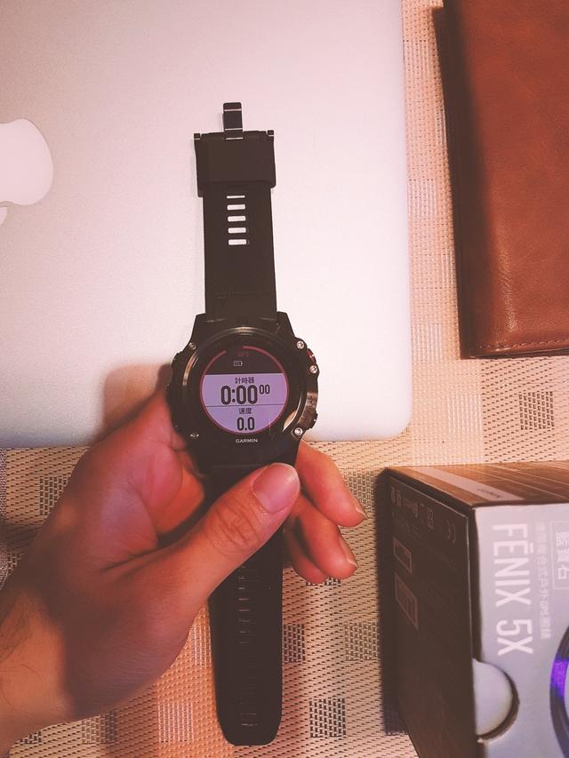 Garmin佳明運(yùn)動手表好用嗎,淺談Fenix 5X運(yùn)動手表的使用評測