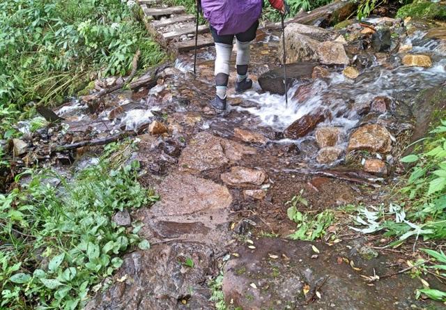 Arc’teryx始祖鳥全新輕量重裝登山鞋實測,徒步中發現的好裝備