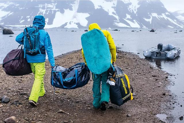 美國戶外品牌Patagonia推新品,1000萬回收塑料瓶做的駝包