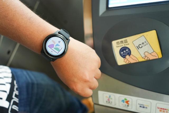 Garmin腕表,佳明智能運動手表vívoactive 4開箱體驗