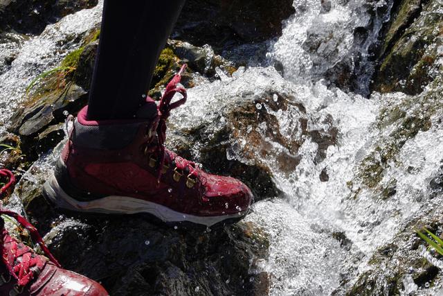 不入后悔的專(zhuān)業(yè)登山鞋,KEEN和Sherpa聯(lián)名款戶(hù)外登山鞋實(shí)測(cè)