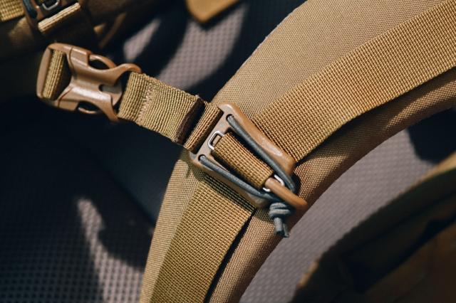 戶外徒步背包推薦,神秘牧場Mystery Ranch開箱體驗