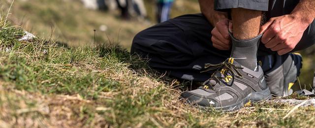 選對襪子走得更久,如何選擇戶外活動(dòng)的襪子