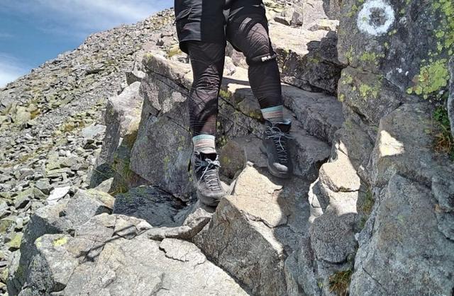 Arc’teryx始祖鳥全新輕量重裝登山鞋實測,徒步中發現的好裝備