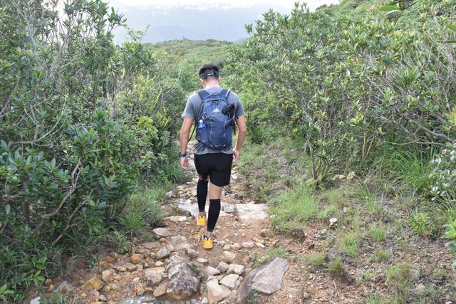 Gregory格里高利NANO輕量背包實拍評測,以輕取勝容量夠大