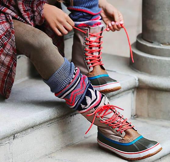 跟著妹子穿搭戶外運動服裝,這樣的登山裝備最時尚