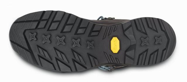 Arc’teryx始祖鳥全新輕量重裝登山鞋實測,徒步中發現的好裝備