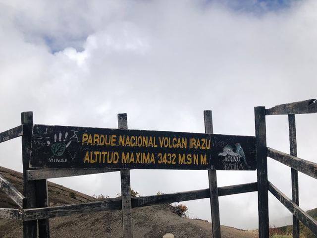 哥斯達黎加游記攻略,最高的活火山伊拉蘇火山徒步半日游