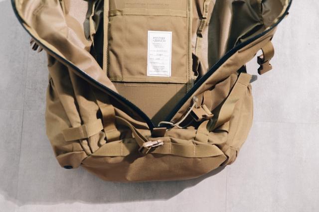 戶外徒步背包推薦,神秘牧場Mystery Ranch開箱體驗