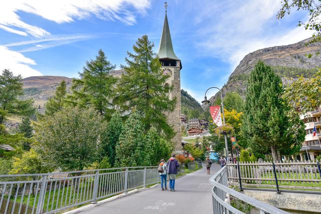 瑞士自由行,采爾馬特Zermatt洛特峰五湖徒步旅游指南