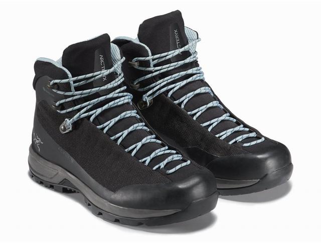 Arc’teryx始祖鳥全新輕量重裝登山鞋實測,徒步中發現的好裝備