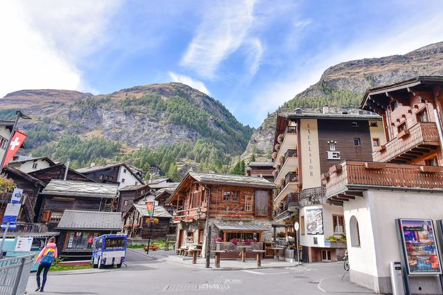 瑞士自由行,采爾馬特Zermatt洛特峰五湖徒步旅游指南