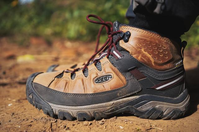 為自己選雙舒適的登山鞋,KEEN TARGHEE III 登山鞋測評