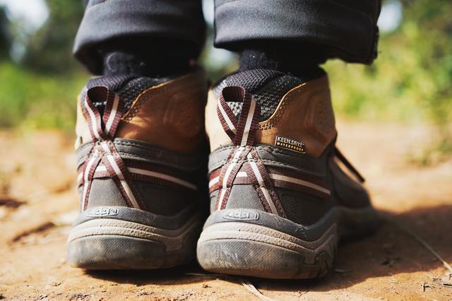 為自己選雙舒適的登山鞋,KEEN TARGHEE III 登山鞋測評
