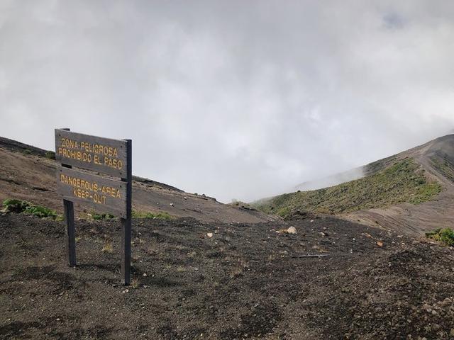 哥斯達黎加游記攻略,最高的活火山伊拉蘇火山徒步半日游