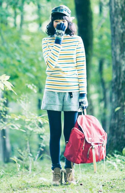 跟著妹子穿搭戶外運動服裝,這樣的登山裝備最時尚