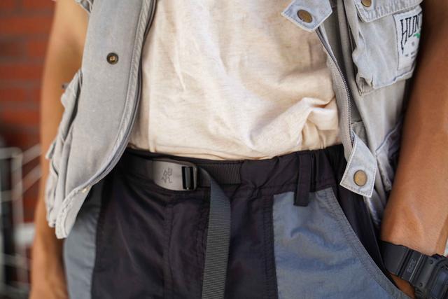 一起當(dāng)個(gè)戶外時(shí)尚潮人,人人都能上手的三種背心穿搭