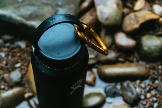 野餐、露營、徒步、登山，保溫瓶跟戶外活動到底有什么關系？