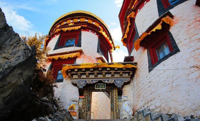 川西徒步稻城亞丁,除了美景還有沖古寺