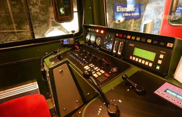 瑞士自由行游玩攻略,歐洲之巔瑞士少女峰自助游指南