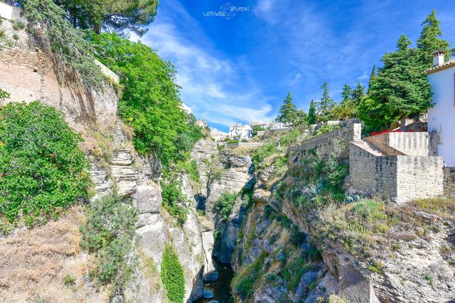 發(fā)現(xiàn)一個不一樣的西班牙,白色山城懸崖小鎮(zhèn)龍達Ronda自由行