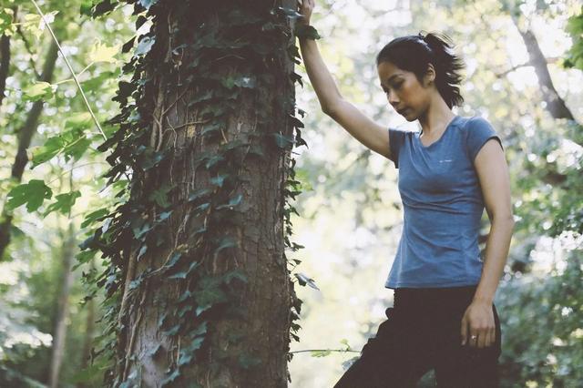 穿著Columbia戶外的衣服輕裝簡行,秋日漫步法國布洛涅森林 穿著Columbia戶外的衣服輕裝簡行,秋日漫步法國布洛涅森林