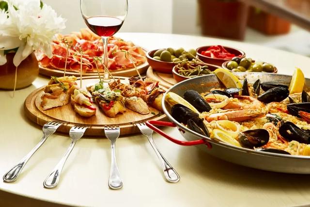 西班牙巴塞羅那自由行,這些地方通通不要錯過