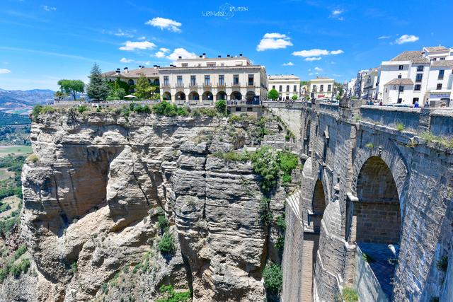 發(fā)現(xiàn)一個不一樣的西班牙,白色山城懸崖小鎮(zhèn)龍達Ronda自由行