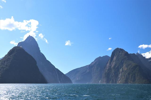 新西蘭皇后鎮必去米佛峽灣經典一日游攻略,探索世界第八大奇跡