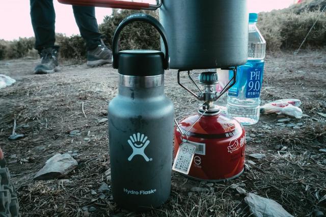 野餐、露營、徒步、登山，保溫瓶跟戶外活動到底有什么關系？