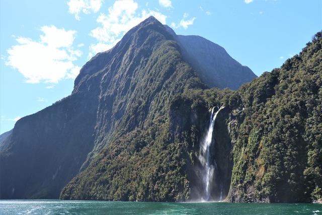 新西蘭皇后鎮必去米佛峽灣經典一日游攻略,探索世界第八大奇跡