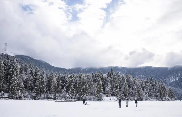 楚格峰游玩實用攻略,帶你探秘德國第一高峰的冰雪世界