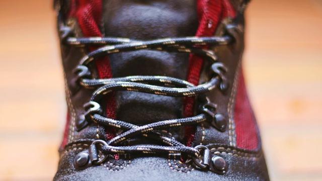 個人評測及推薦,來自意大利的Zamberlan贊貝拉高幫登山鞋