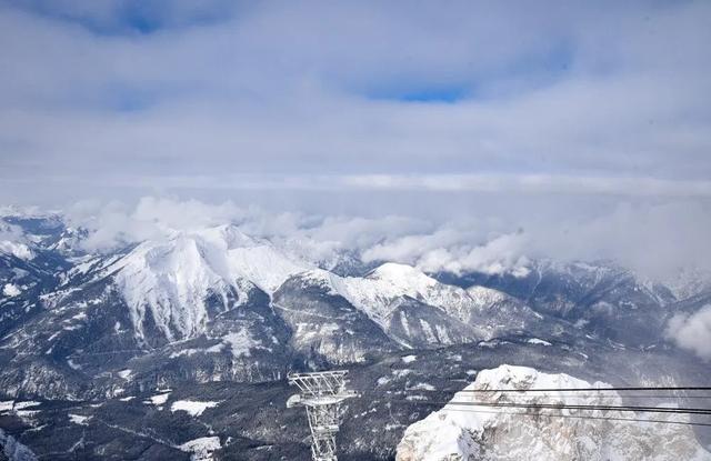 楚格峰游玩實用攻略,帶你探秘德國第一高峰的冰雪世界