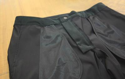 入手始祖鳥Arc'teryx Gamma LT Pant軟殼褲，適合日常穿的褲子