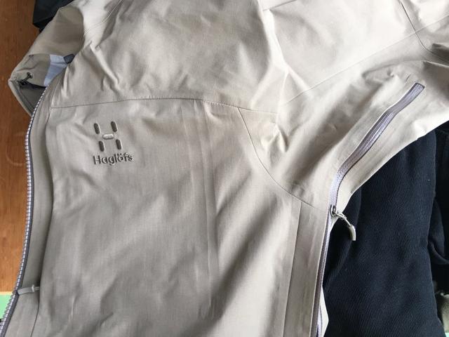有沒有人喜歡Haglofs(火柴棍)這個戶外品牌,Haglofs沖鋒衣測評體驗