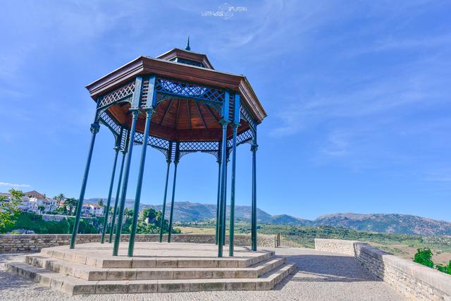 發(fā)現(xiàn)一個不一樣的西班牙,白色山城懸崖小鎮(zhèn)龍達Ronda自由行