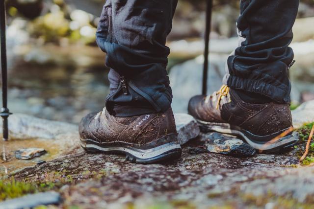 專(zhuān)業(yè)登山鞋買(mǎi)哪種,你所不知道的登山鞋小知識(shí)