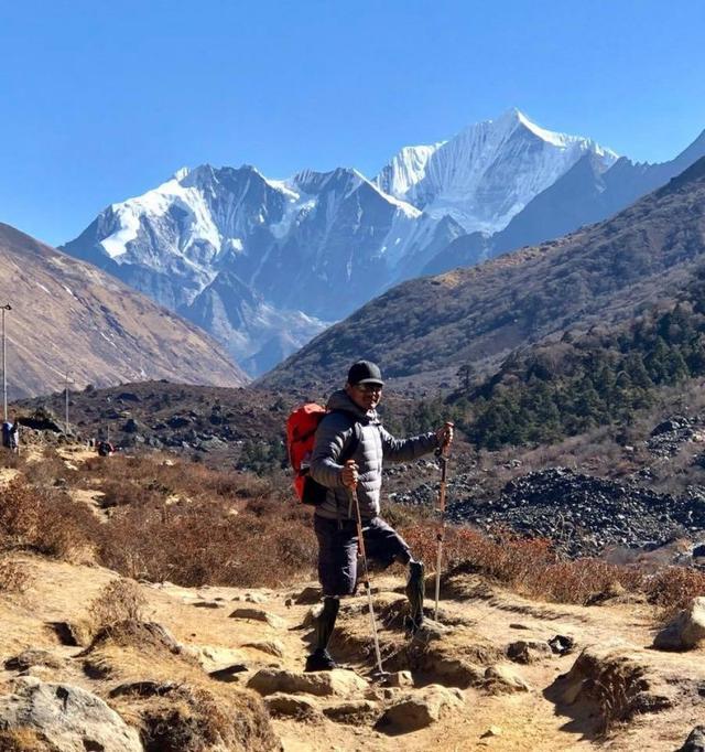 雙腿膝上截肢欲挑戰珠峰,退伍軍人活出精彩第二人生