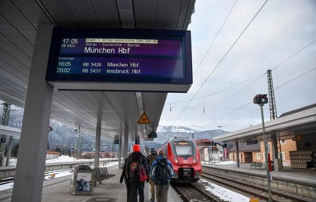 楚格峰游玩實用攻略,帶你探秘德國第一高峰的冰雪世界