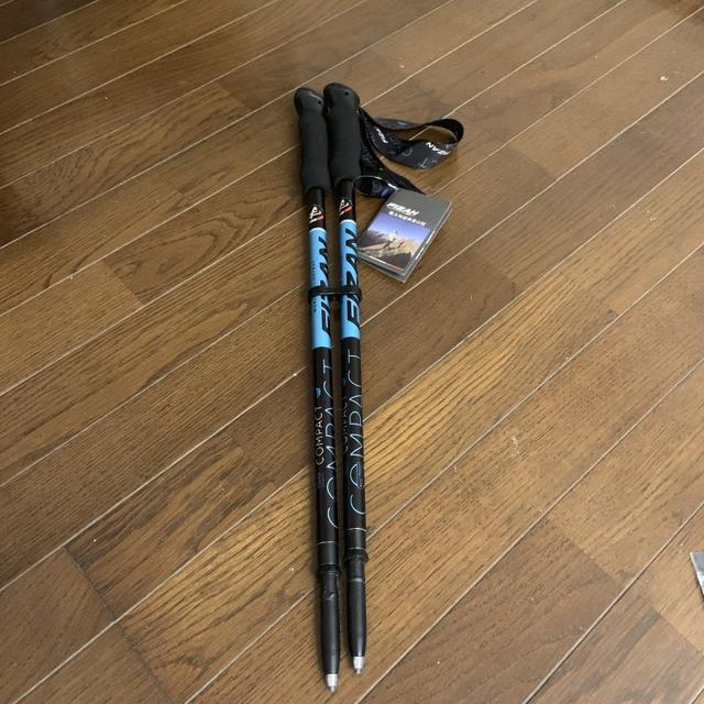 我用過的這款登山杖,FIZAN超輕三節式登山杖實測